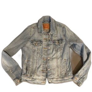 Levi's Women's Light Wash Blue Denim Jacket size M